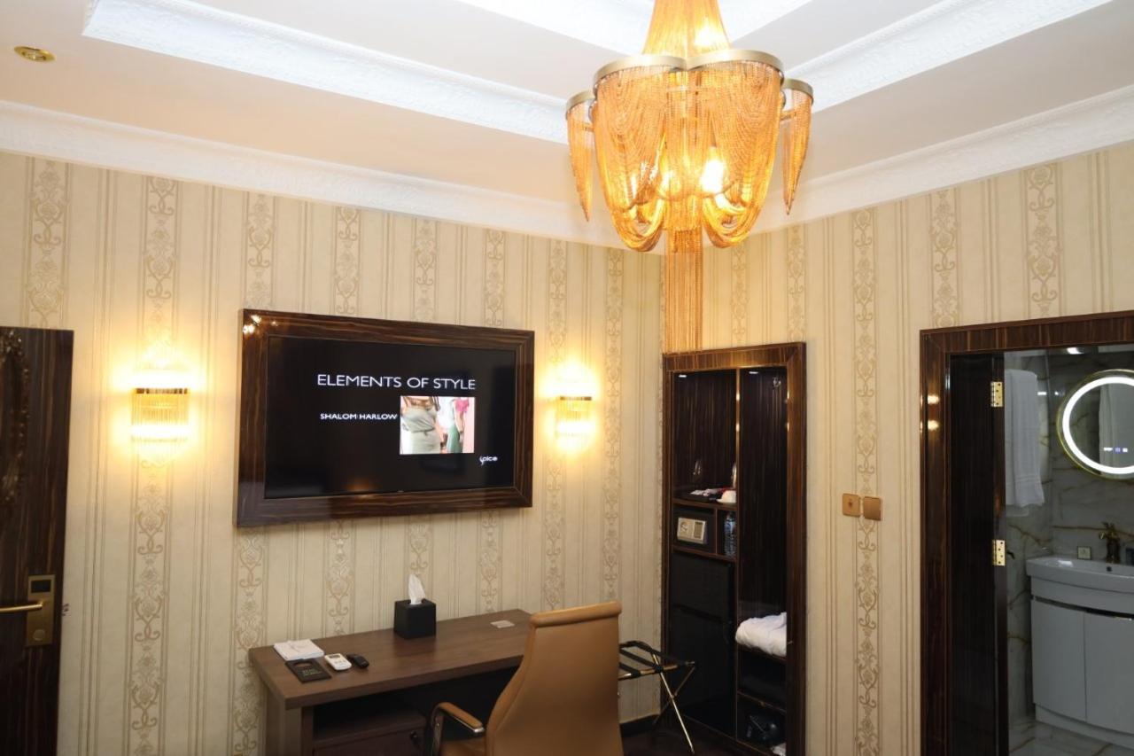 No.1 Hotel Abuja Exteriör bild